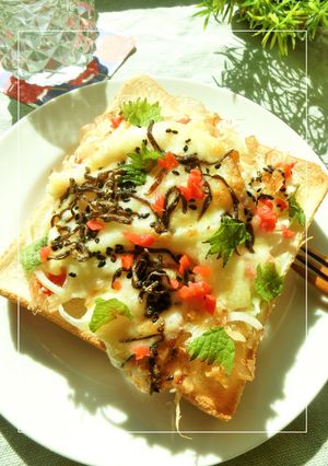 紅生姜ピリリ✯キャベ軸×玉葱　和トースト-レシピのメイン写真