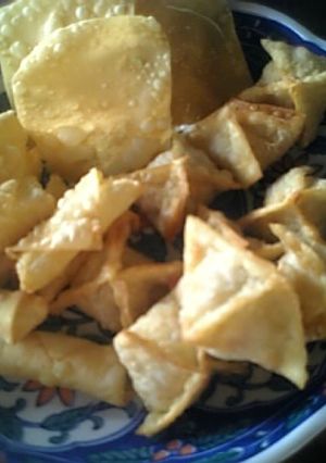 ★*ツナとチーズのワンタン皮揚げ*☆-レシピのメイン写真