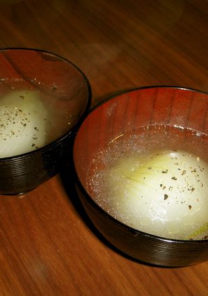 新玉ねぎのスープ 茹で鶏の茹で汁で-レシピのメイン写真