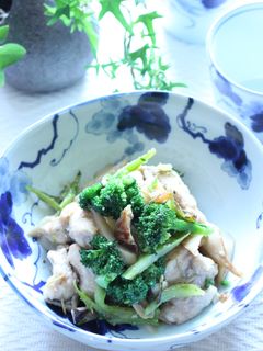 鶏肉とエリンギとブロッコリーの炒め物-レシピのメイン写真