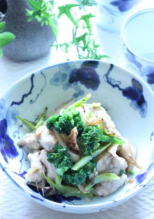 鶏肉とエリンギとブロッコリーの炒め物-レシピのメイン写真