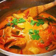 รูปของ 海老・ホタテ・かぼちゃのレッドカレー