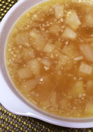 レンジで10分！バター薫る玉ねぎスープ♪-レシピのメイン写真