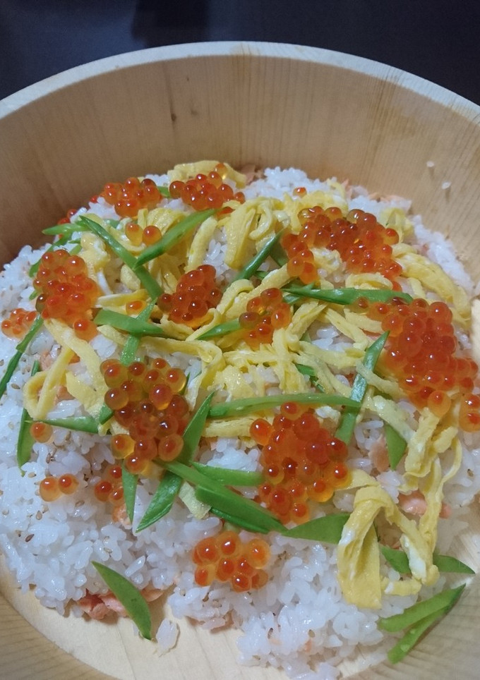 実家の味♪鮭といくらの混ぜ寿司☆簡単☆-レシピのメイン写真