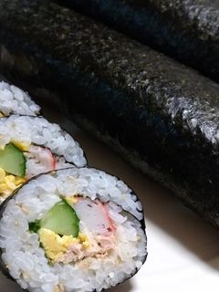 7種の具材でサラダ太巻き~恵方巻きにも~-レシピのメイン写真