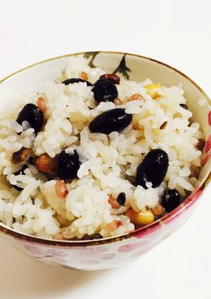 ほんのり甘い黒豆ごはん＊こどもにも！-レシピのメイン写真