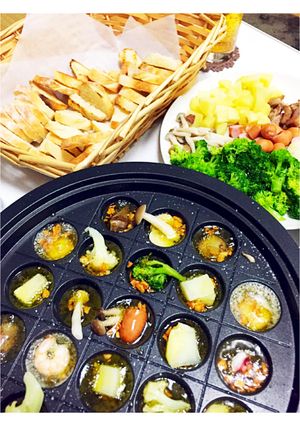 たこ焼き器で簡単アヒージョパーティー♪-レシピのメイン写真