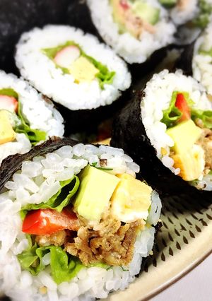 韓国風 アボカド豚肉の恵方巻き.海苔巻き-レシピのメイン写真