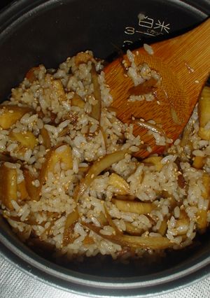 味濃めのたけのこご飯-レシピのメイン写真