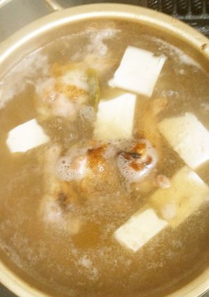 骨付き手羽もと（とり）の簡単鍋-レシピのメイン写真