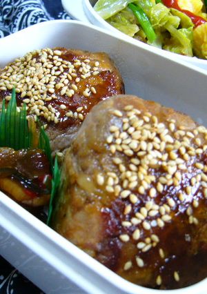 お弁当にも♪照り焼き牛おにぎり-レシピのメイン写真