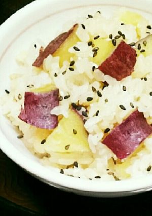(σ・∀・)σ ホクホク「薩摩芋ごはん」-レシピのメイン写真