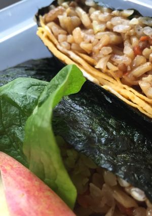 そばめしdeおにぎらず-レシピのメイン写真