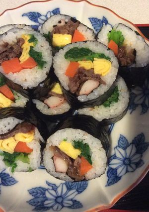 韓国風の海苔巻き甘辛牛肉入り-レシピのメイン写真