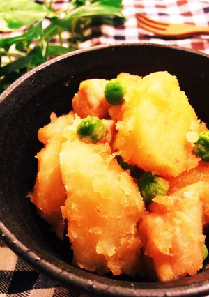 ほっこり♡*鶏肉とジャガイモの煮物-レシピのメイン写真