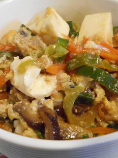 甘辛で優しい味の「あぶたま豆腐丼」-レシピのメイン写真