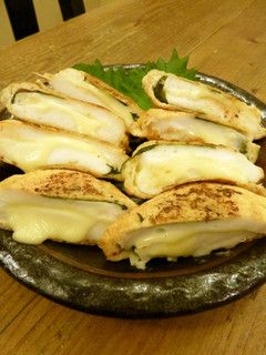 簡単おつまみ♪はんぺんチーズの油揚げ包み-レシピのメイン写真
