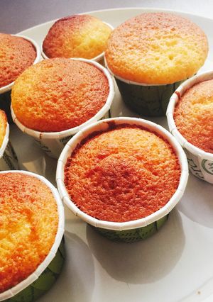 混ぜて焼くだけ☆簡単HMカップケーキ-レシピのメイン写真
