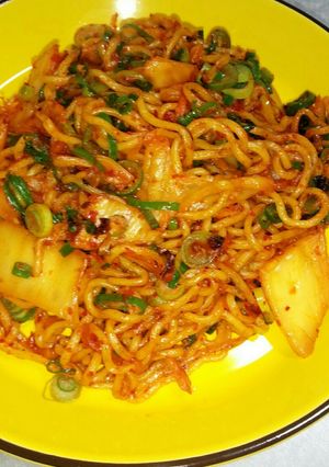♪カプサイシン!キムチ焼きそば♪-レシピのメイン写真