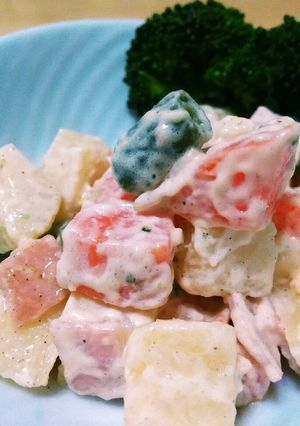 簡単前菜☆コロコロポテトのマヨネーズ和え-レシピのメイン写真