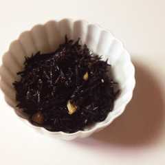 簡単！ひじきのニンニク醤油炒め-レシピのメイン写真