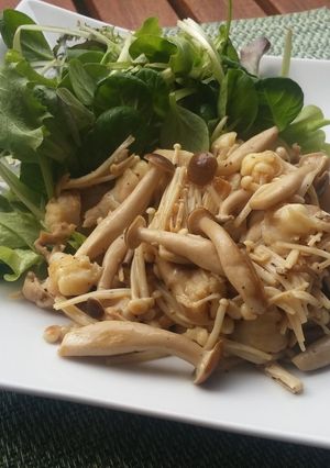 ☆糖質制限☆ナンコツとキノコ炒め-レシピのメイン写真