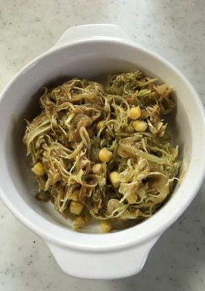 余りカレーでカレーサラダ-レシピのメイン写真