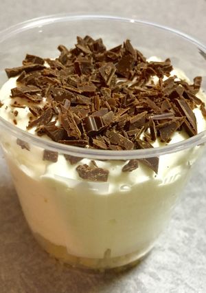 簡単！チョコ添えレアチーズケーキ-レシピのメイン写真