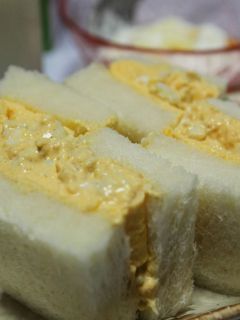 たまごフィリングのオムレツのサンドイッチ-レシピのメイン写真