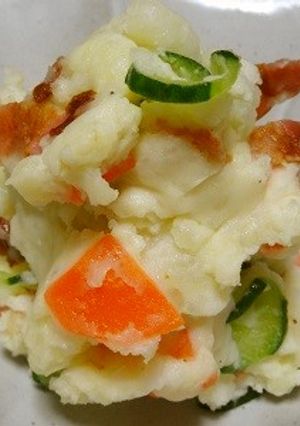 ご馳走クリームチーズなポテサラ-レシピのメイン写真