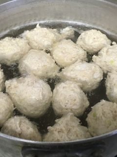 安くて簡単♪ スープも使える基本の鶏団子-レシピのメイン写真