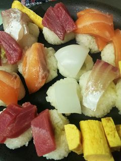 みーんな大好き!カラフル手まりすし-レシピのメイン写真