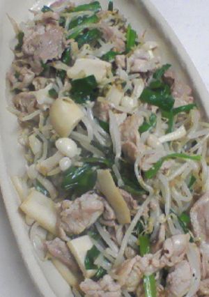 もやしとにらの豚肉炒め-レシピのメイン写真