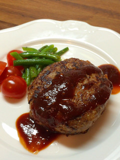柔らか~でも意外とお肉!なハンバーグ♪-レシピのメイン写真