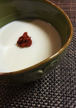 杏仁豆腐 クコの実ラム酒-レシピのメイン写真