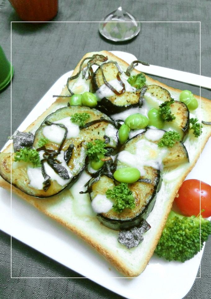 とろとろ炒めナスの塩昆布和トースト-レシピのメイン写真