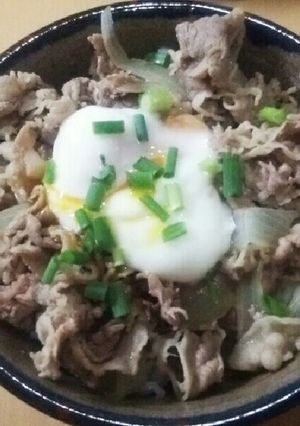 温玉のせ牛丼～-レシピのメイン写真