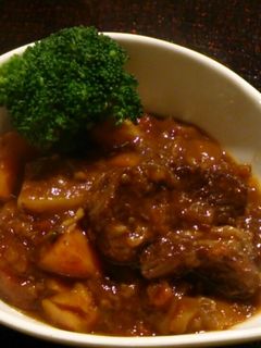 圧力鍋でカナダビーフの赤ワイン煮-レシピのメイン写真