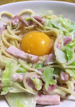 彩り鮮やかカンタンカルボナーラ-レシピのメイン写真