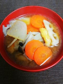 バーミキュラで重ね煮★精進根菜汁-レシピのメイン写真