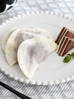 スライス生チョコレート☆餃子の皮包み焼き-レシピのメイン写真