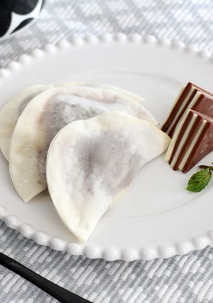 スライス生チョコレート☆餃子の皮包み焼き-レシピのメイン写真