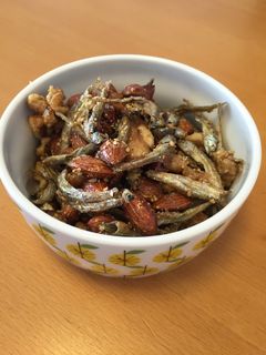 いりことナッツの甘辛-レシピのメイン写真