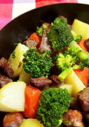 鉄フライパンで作るラム肉と野菜のグリル-レシピのメイン写真