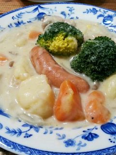 ルゥから手作りクリームシチュー-レシピのメイン写真
