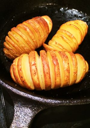 新じゃがで☆シンプルポテトonスキレット-レシピのメイン写真