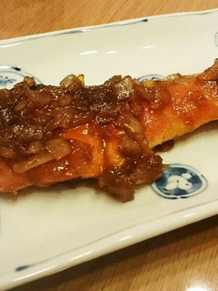 甘しょうゆ味☆鮭の玉ねぎソース-レシピのメイン写真
