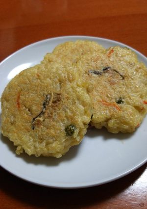 簡単リメイク！炊き込みご飯de卵のおやき-レシピのメイン写真