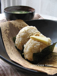 筍ご飯でおにぎり・・・・-レシピのメイン写真
