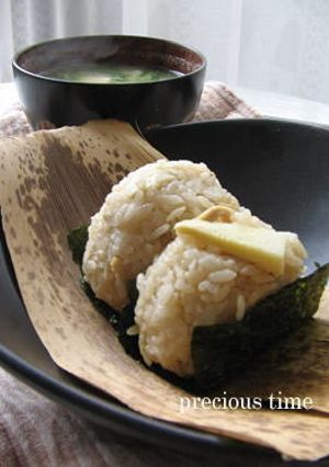筍ご飯でおにぎり・・・・-レシピのメイン写真